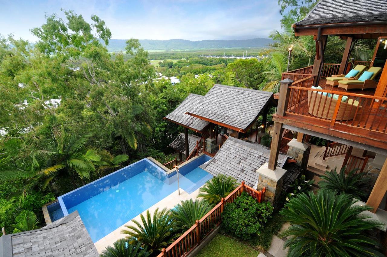 Villa Empat Puluh Dua Port Douglas Exterior photo