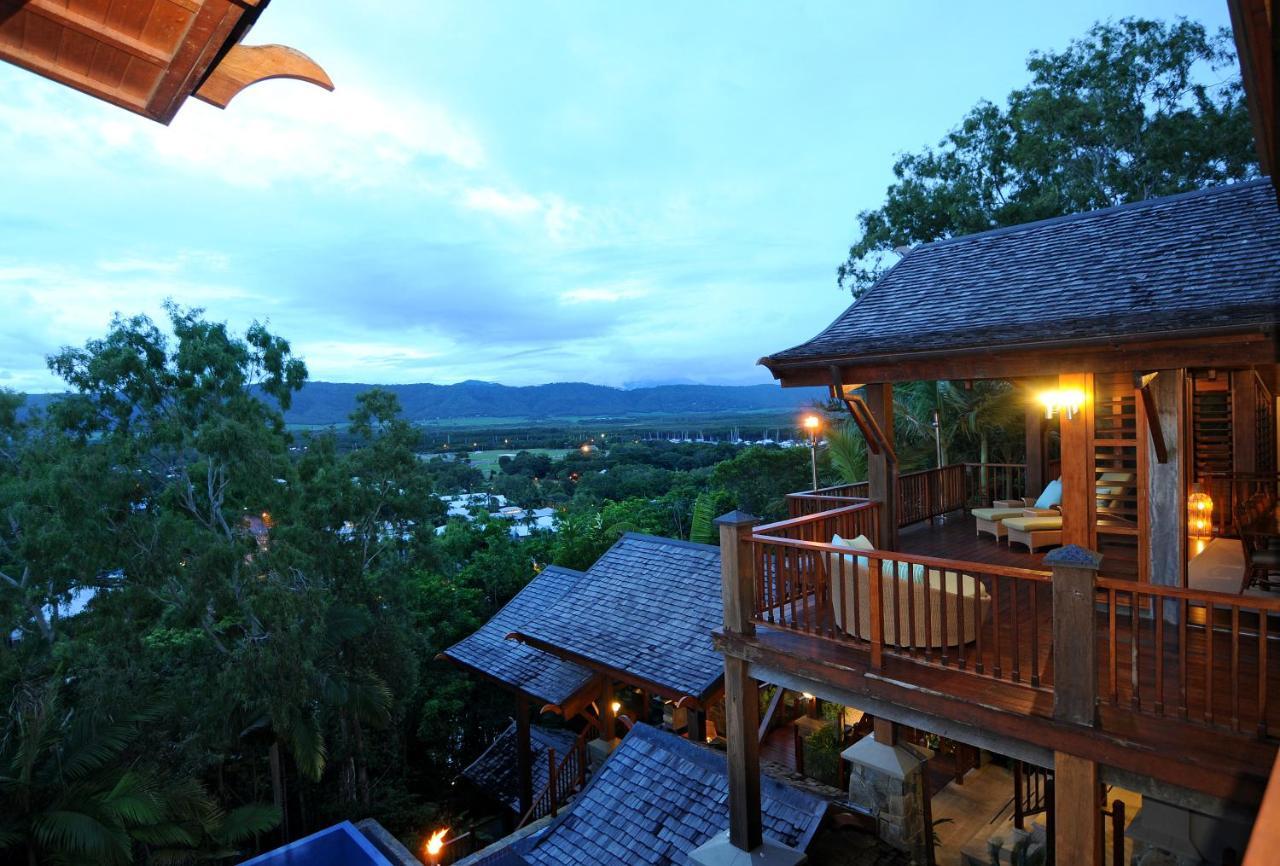 Villa Empat Puluh Dua Port Douglas Exterior photo