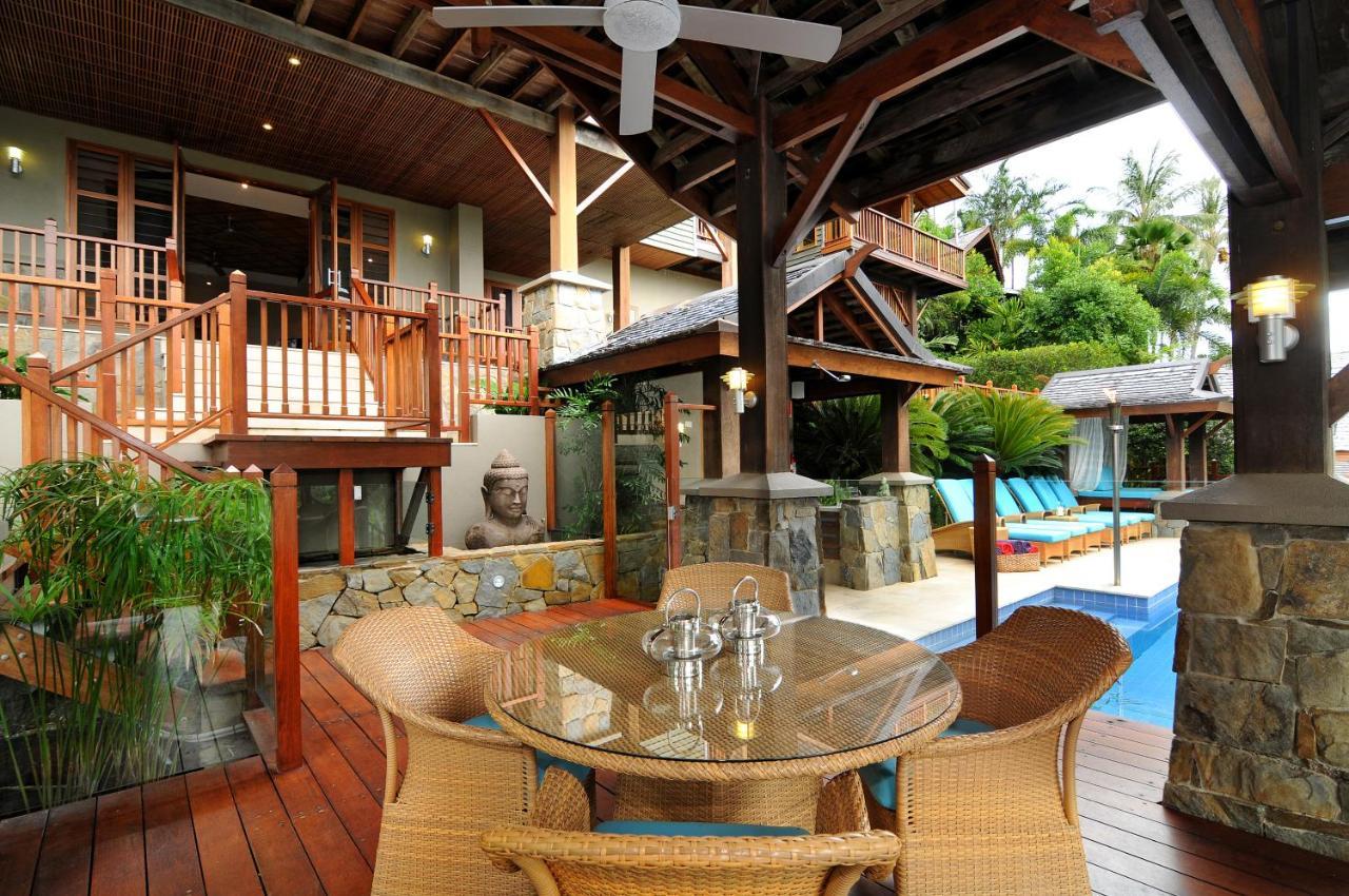 Villa Empat Puluh Dua Port Douglas Exterior photo