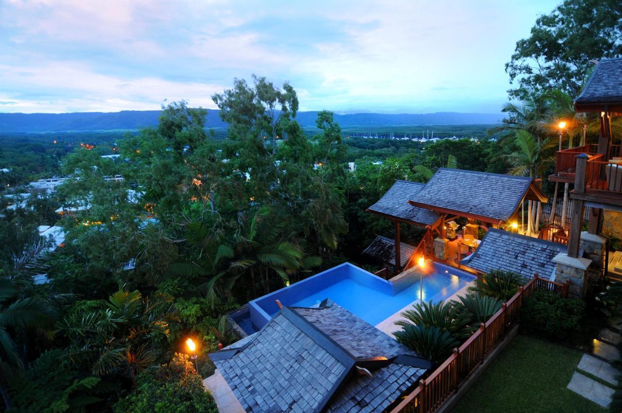 Villa Empat Puluh Dua Port Douglas Exterior photo